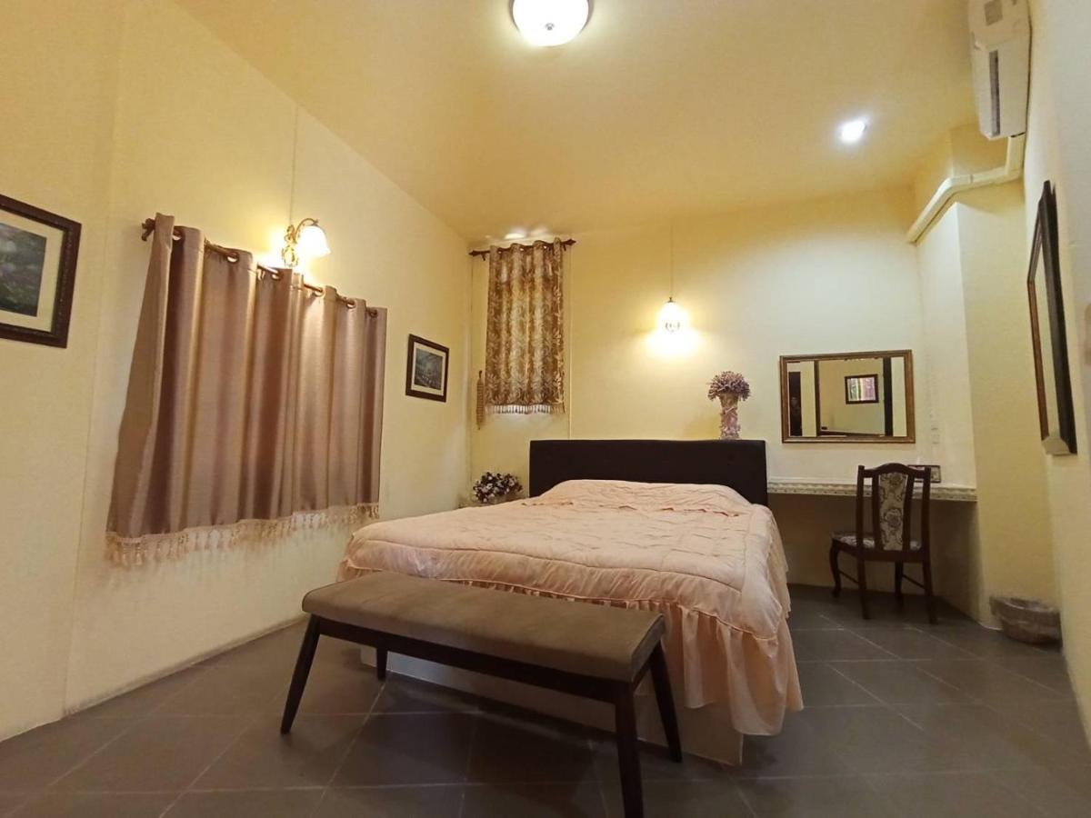 Kireeya Villa Phetchaburi Exteriör bild